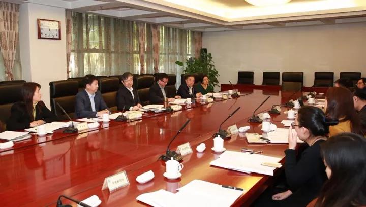 ����ҽ���������������в������͡���ҽҽ��ȷ��ר��ְԱҽʦ�ʸ����ע���������в���