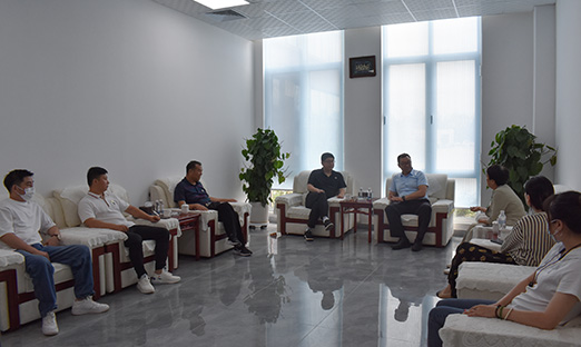 �񽨾�ע����PG�ͽ�Ů���ж�