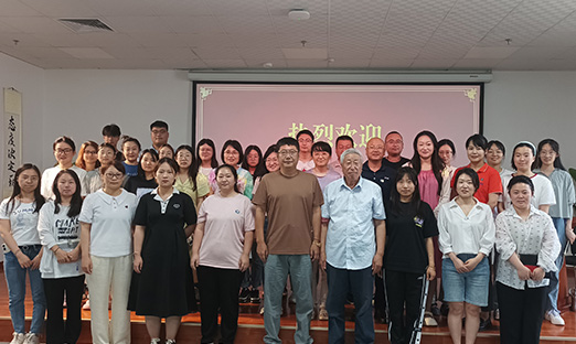 �������������ڵ���ʮ���������������������İ������������������Դ����̼���PG�ͽ�Ů������ǰ��